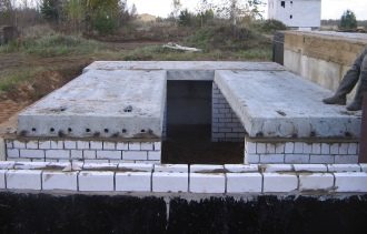 Строительство гаража из ж/б плит в Екатеринбурге